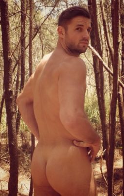 Luke Casey Naked butt