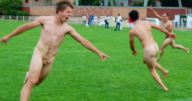 giocatori-di-rugby-nudi