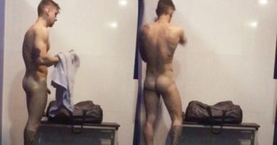 naked-straight-lad-spied-naked