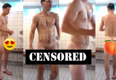 Sexy Footballer spied in the showers!🔥🔥🔥